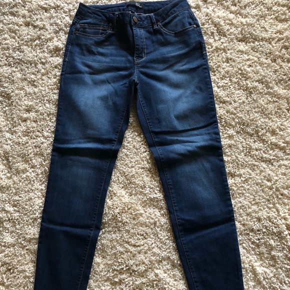 1822 adrianna jeans size 10